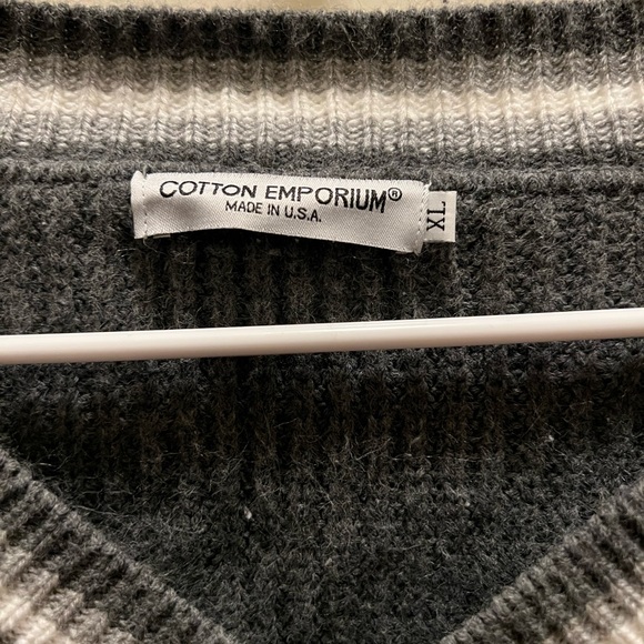 Cotton Emporium Grey Cardigan - Picture 2 of 3